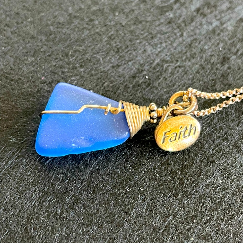 Jacob’s Fashion Jewelry Blue Sea Glass and Sterling Silver Necklace Greenport NY